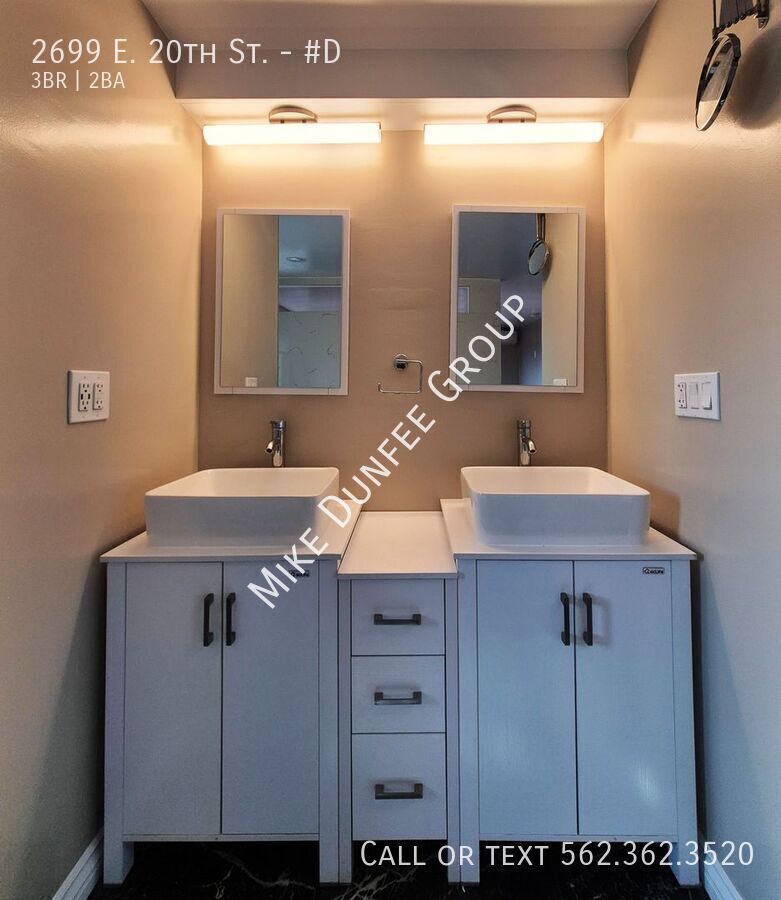 Luxury Living with Penthouse Vibes - 3 Bedroom 2 Bath with Sweeping Views property image