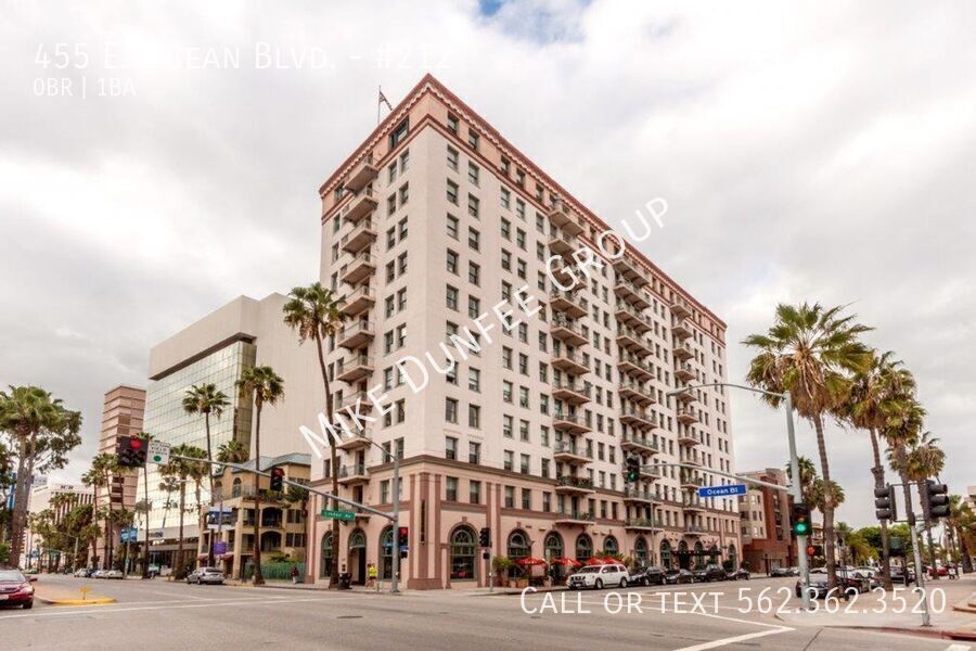 Downtown Long Beach Studio Featuring Walk-in Closet property image